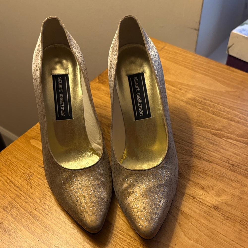 Stuart Weitzman Glittering Gold Heels